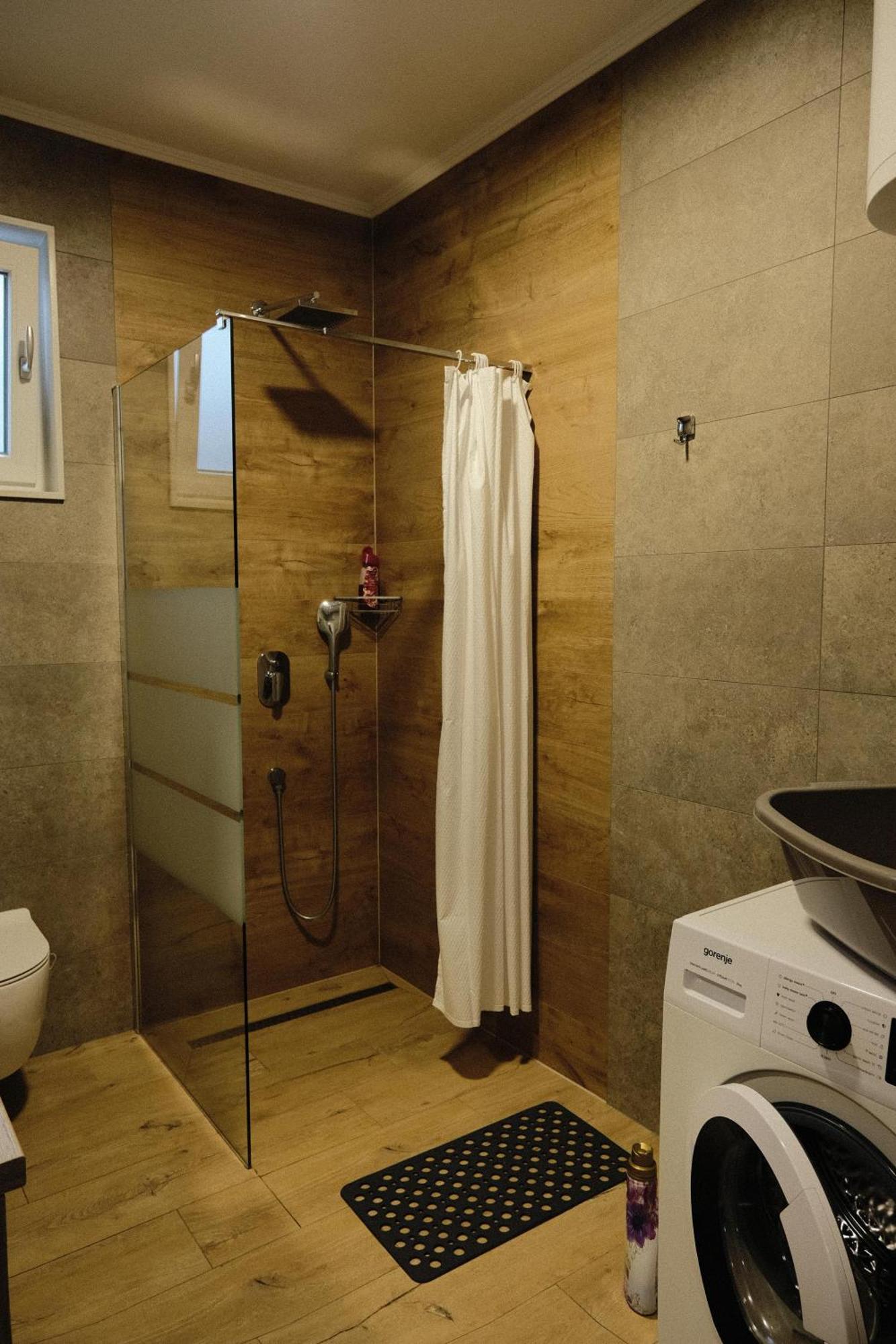 Vila Bevel
